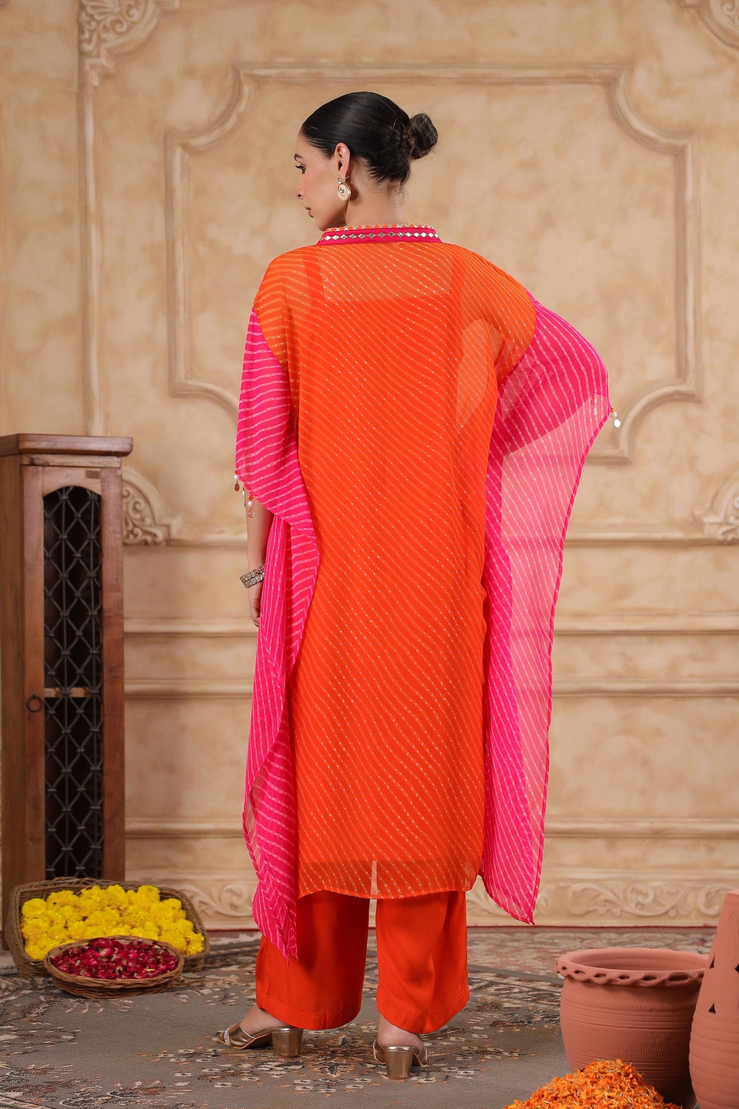 Ambika Leheriya Kaftan Set