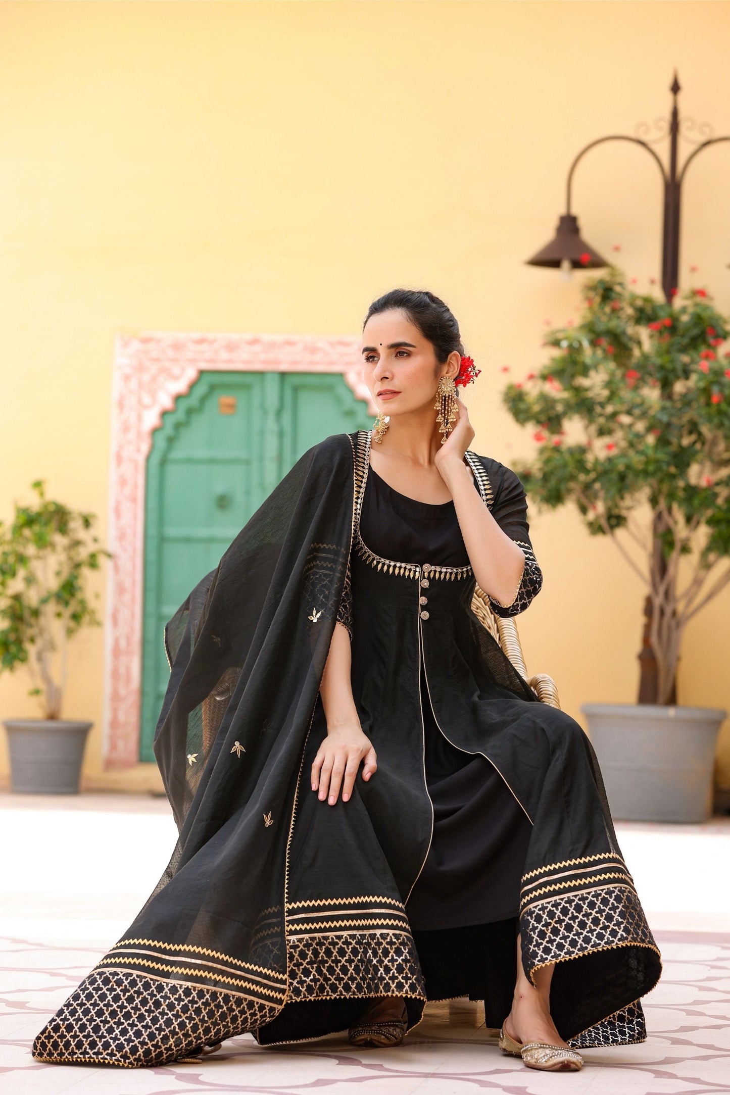 Falak Black Kalidaar Suit Set
